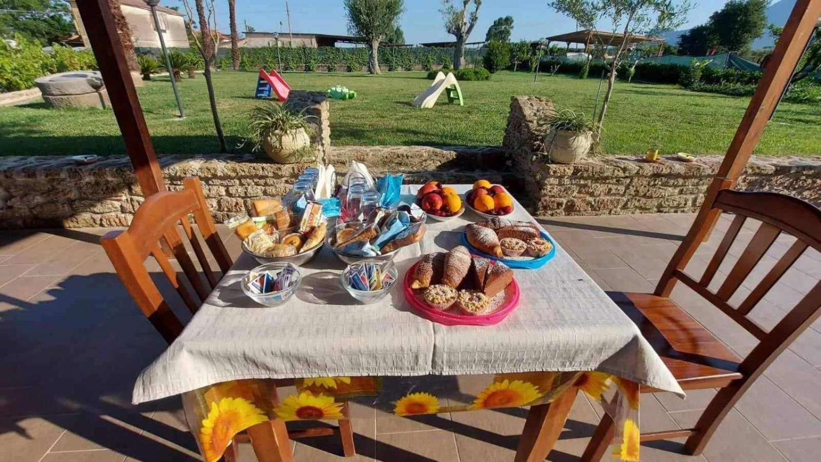 Le Colline Di Paestum Bed & Breakfast Capaccio Dış mekan fotoğraf